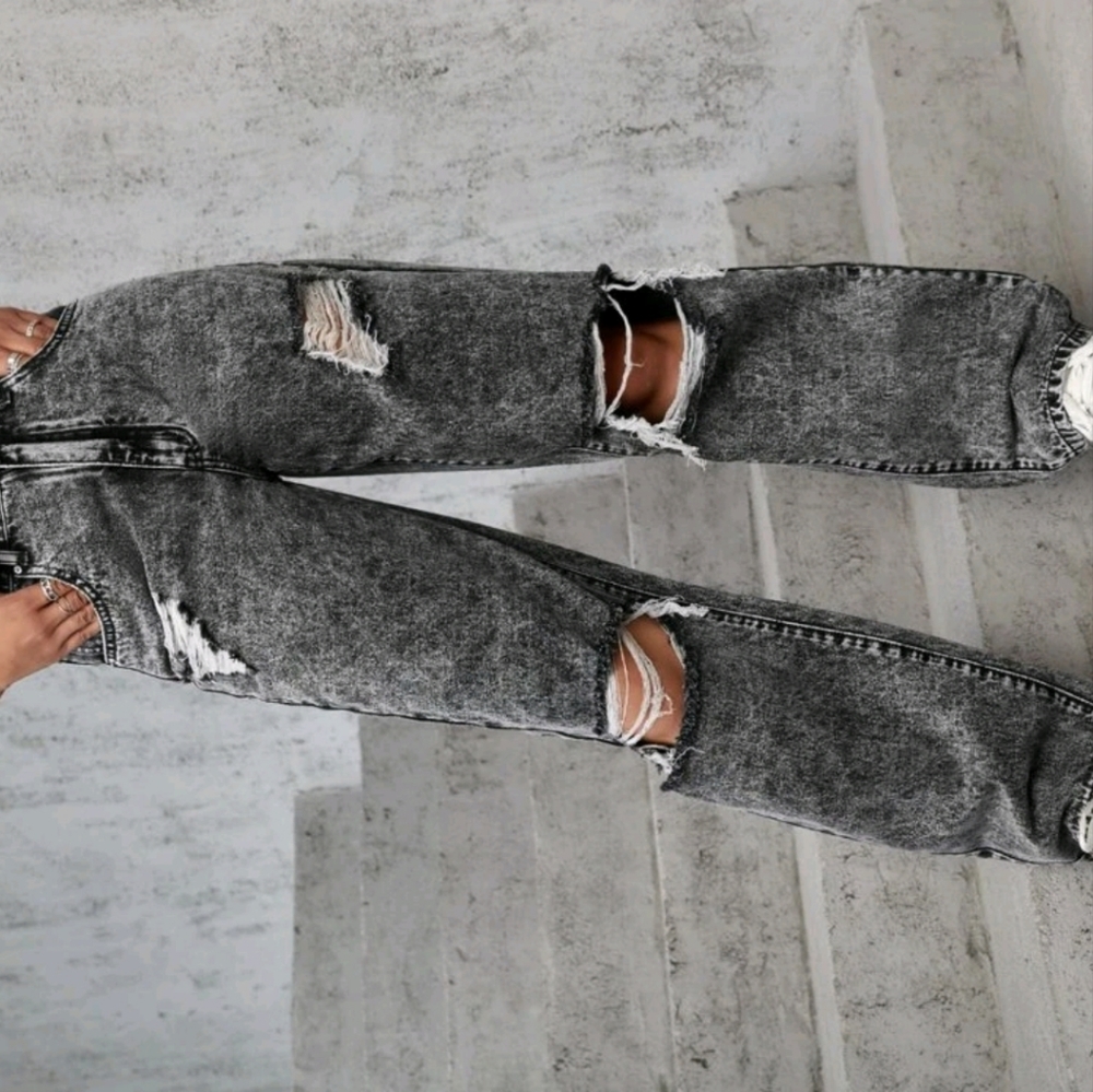 Ripped High Wasted Pants